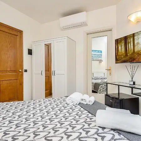 La Pietra Restaurant 3*