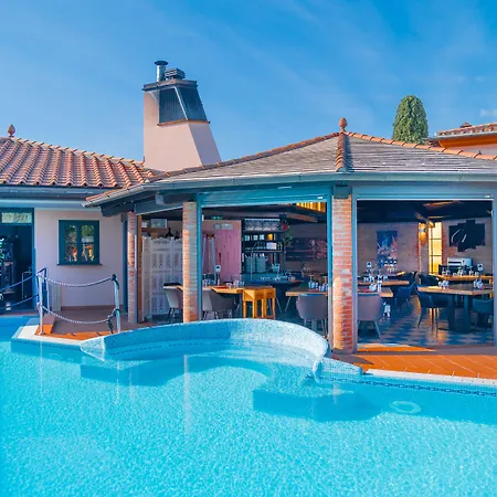 Hotel La Pietra Restaurant Fosdinovo