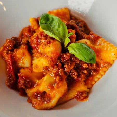 La Pietra Restaurant 3*