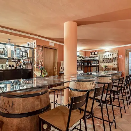 La Pietra Restaurant 3* Fosdinovo